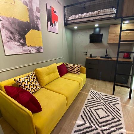 Leogrand Apartments On Filatova 12 リヴィウ エクステリア 写真