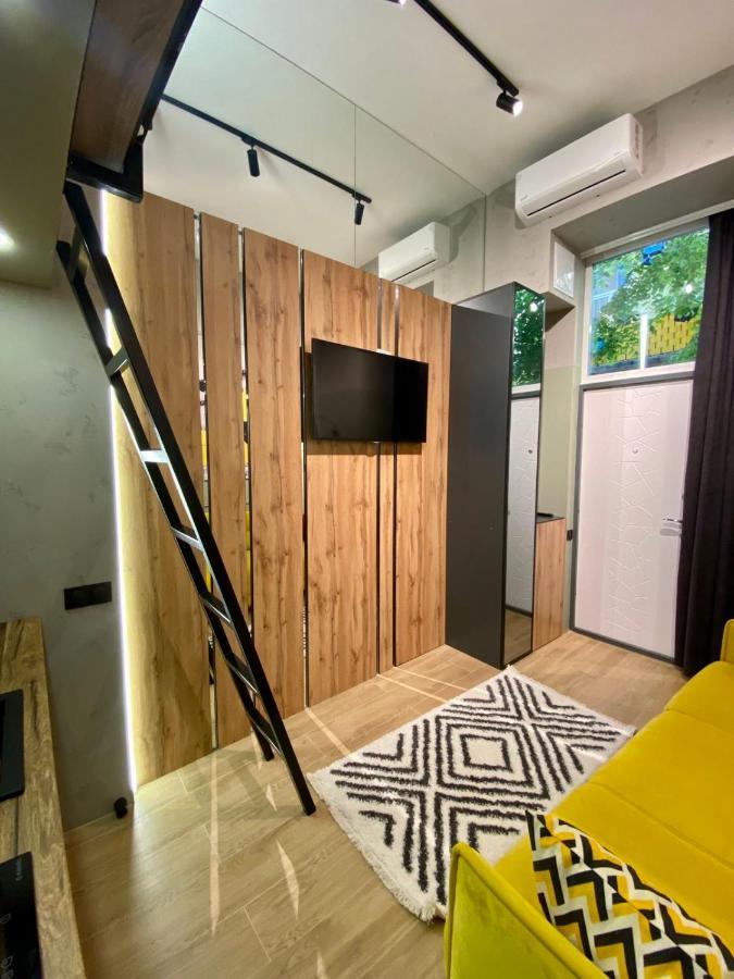Leogrand Apartments On Filatova 12 リヴィウ エクステリア 写真